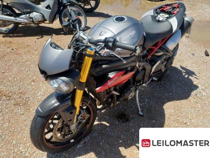 TRIUMPH SPEED TRIPLE 1050R 17/17