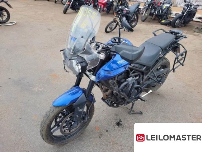 TRIUMPH TIGER 800 18/19