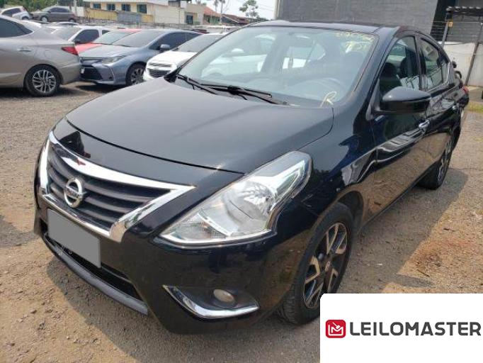 NISSAN VERSA 16/16