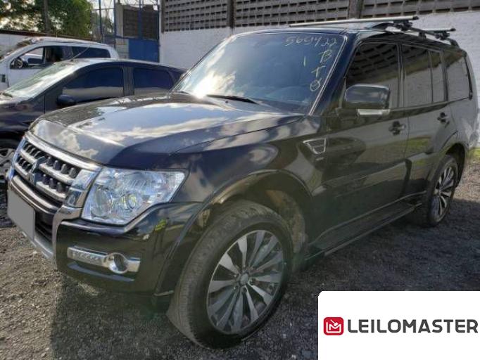 MITSUBISHI PAJERO FULL 18/19