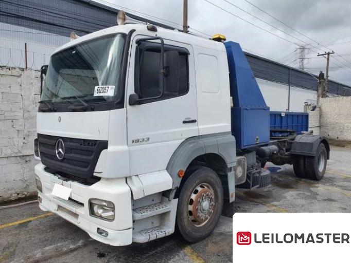 MERCEDES BENZ AXOR 1933 06/06