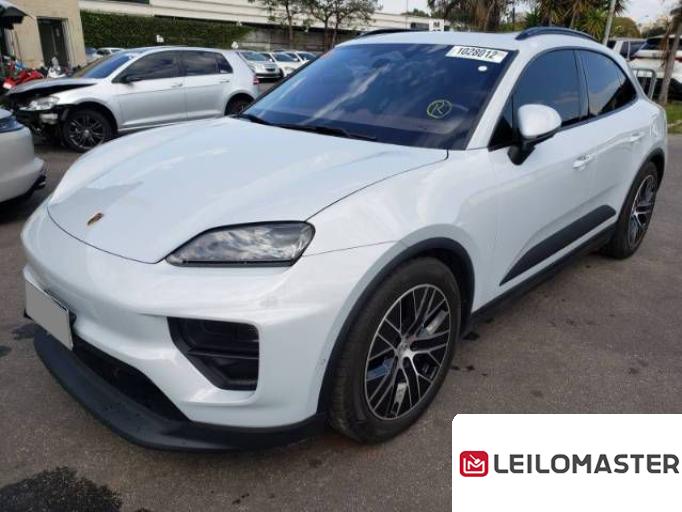 PORSCHE MACAN 25/25