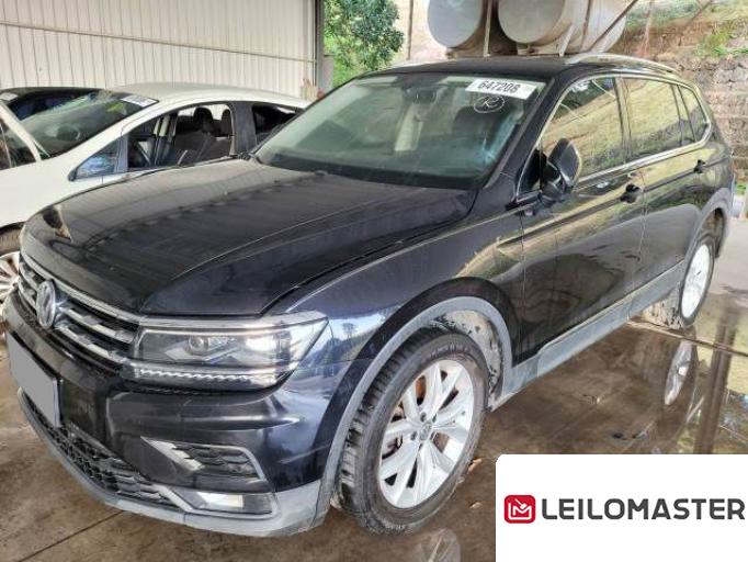 VOLKSWAGEN TIGUAN 18/18