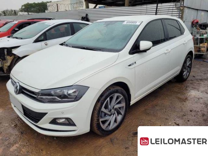 VOLKSWAGEN POLO 19/19