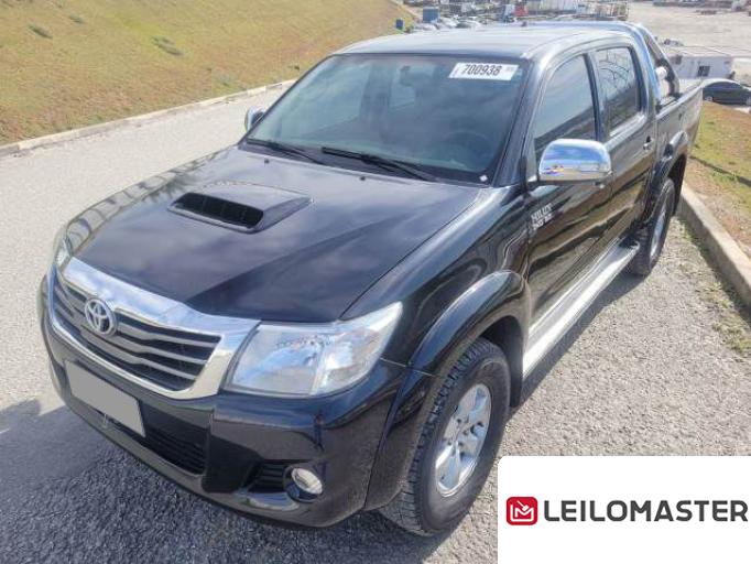 TOYOTA HILUX 13/13